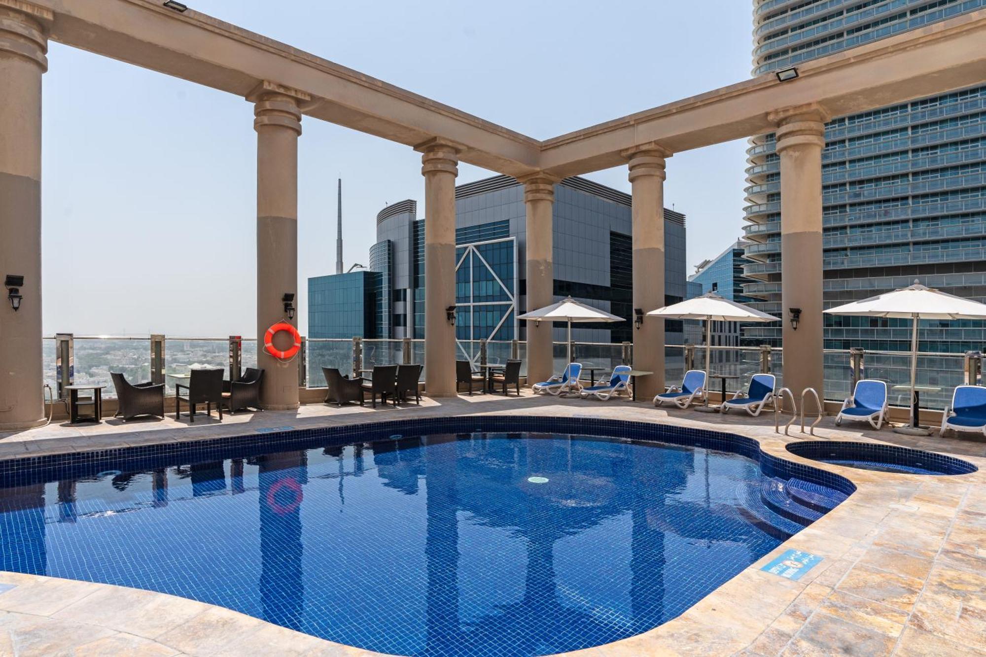 Oryx Hotel Abu Dhabi Exterior foto